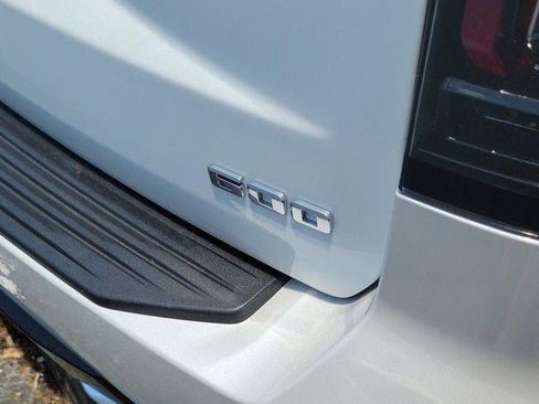 Certified 2024 Cadillac Escalade ESV Premium Luxury Platinum w/ Heavy-Duty Trailer Package AWD/4WD image 5