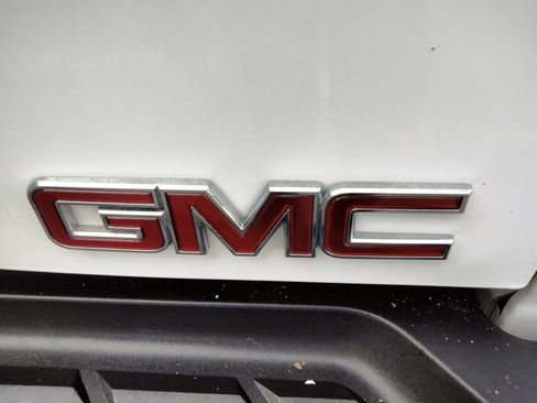 Used 2011 GMC Sierra 3500 SLE w/ SLE Preferred Package image 32