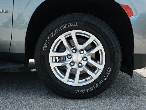 Used 2023 Chevrolet Tahoe LS RWD image 5