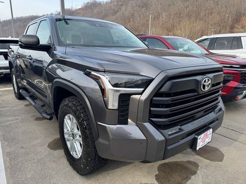 Used 2024 Toyota Tundra SR5 w/ SR5 Convenience Package image 29