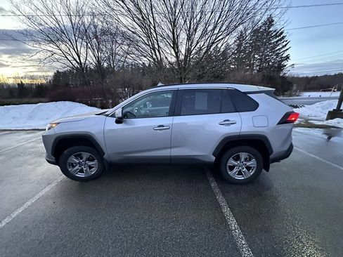 Used 2024 Toyota RAV4 XLE image 6