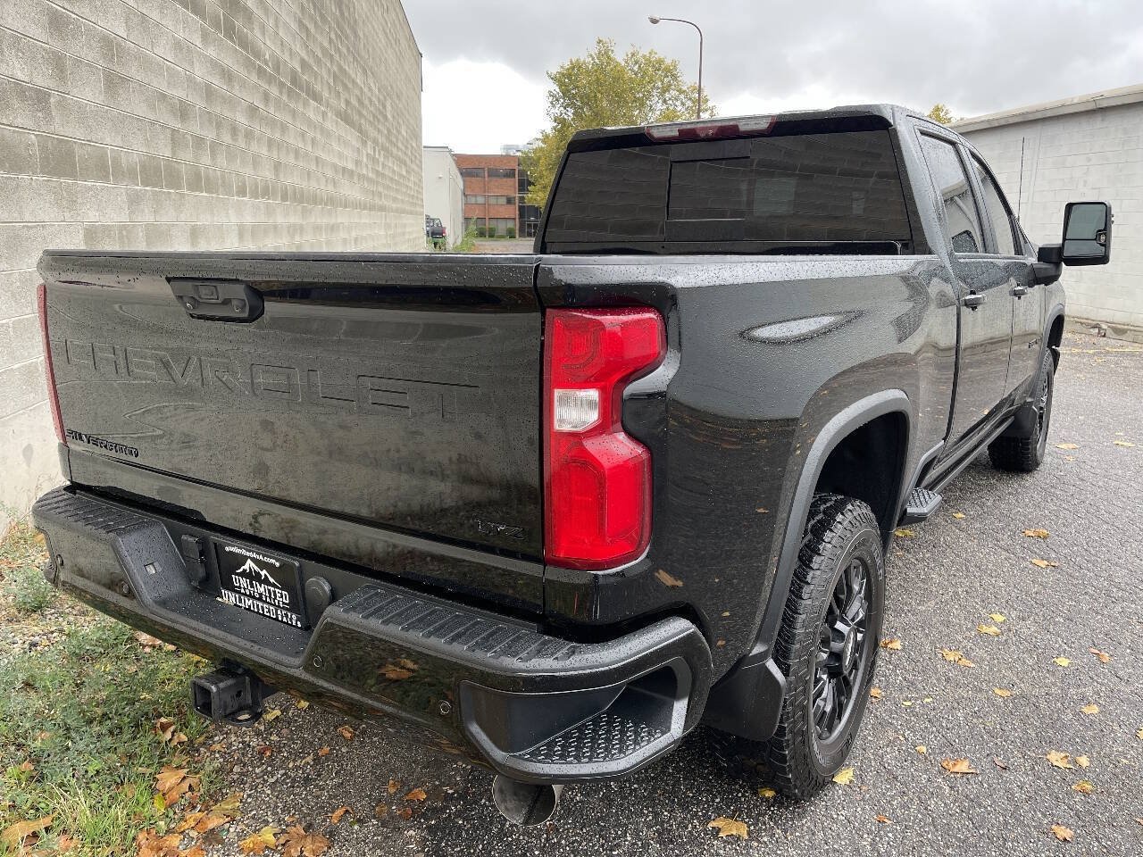 Used 2021 Chevrolet Silverado 2500 LTZ w/ LTZ Plus Package AWD/4WD image 4