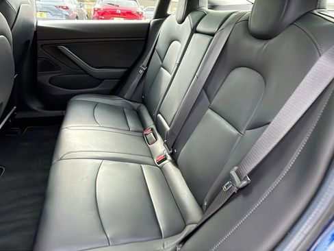 Used 2017 Tesla Model 3 Long Range image 16