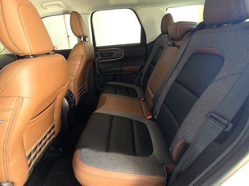 Used 2024 Ford Bronco Sport Outer Banks w/ Tech Package image 23