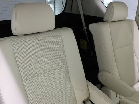 Used 2021 Lexus GX 460 Premium AWD/4WD image 45