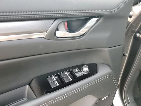 New 2025 MAZDA CX-5 AWD 2.5 S w/ Premium Plus Pkg image 12