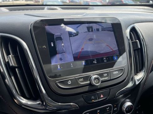 Used 2023 Chevrolet Equinox RS w/ RS Leather Package image 21