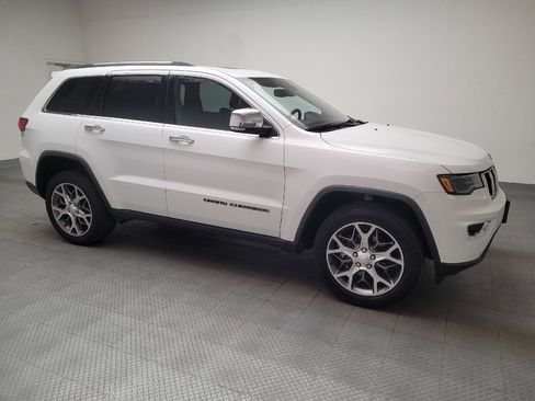 Used 2020 Jeep Grand Cherokee Limited w/ Trailer Tow Group IV image 11