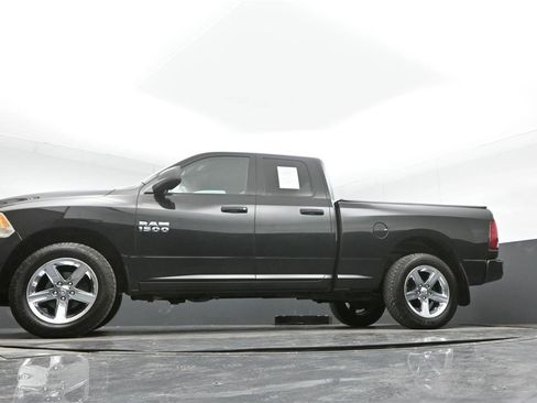 Used 2018 RAM 1500 Express w/ Express Value Package image 36