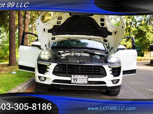 Used 2017 Porsche Macan AWD/4WD image 27
