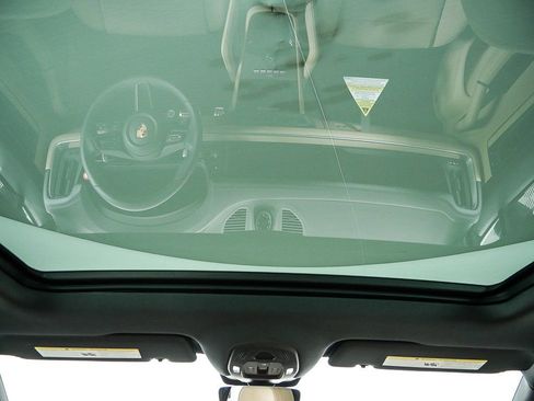 New 2026 Porsche Cayenne S image 23