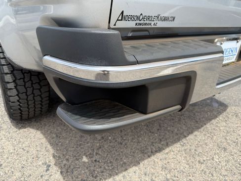 Used 2017 Chevrolet Colorado W/T w/ WT Convenience Package RWD image 8