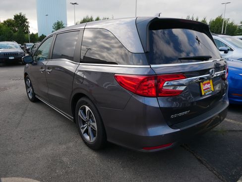 Used 2018 Honda Odyssey Touring image 4