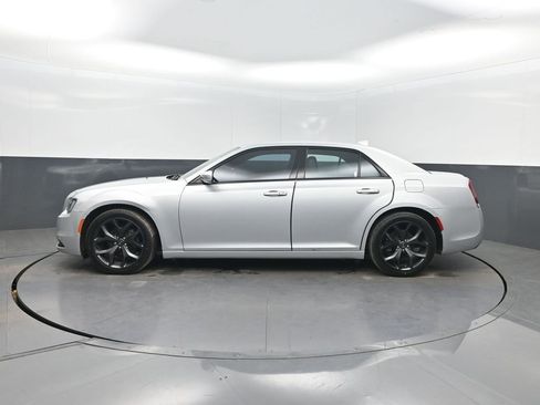 Used 2021 Chrysler 300 S image 2