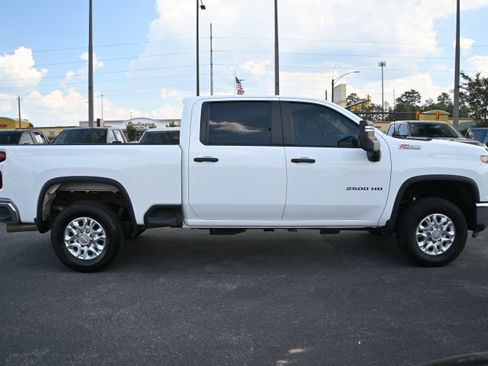Used 2024 Chevrolet Silverado 2500 W/T w/ WT Convenience Package image 16