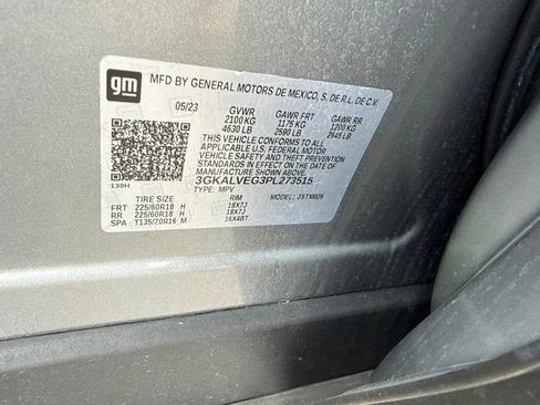Used 2023 GMC Terrain SLT w/ LPO, Floor Liner Package AWD/4WD image 10