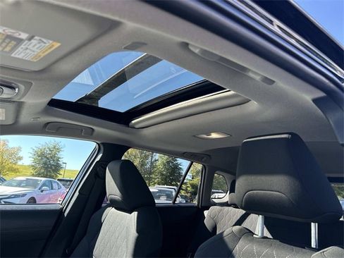 Used 2023 Toyota Corolla Cross LE image 24