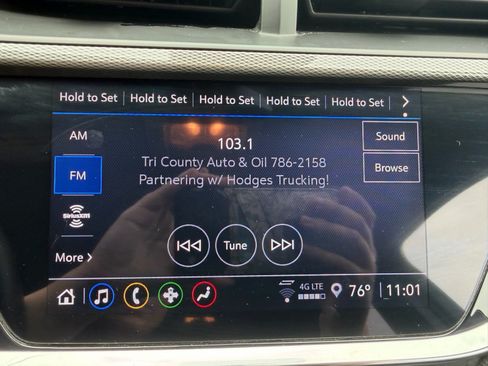 Used 2023 Buick Encore GX Select FWD image 37
