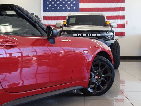 Used 2020 FIAT 124 Spider Abarth w/ Convenience Group RWD image 39