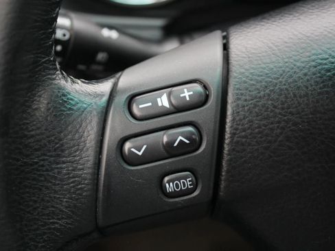 Used 2006 Lexus RX 400h AWD image 25