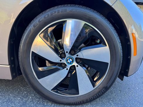 Used 2014 BMW i3 w/ Range Extender RWD image 17