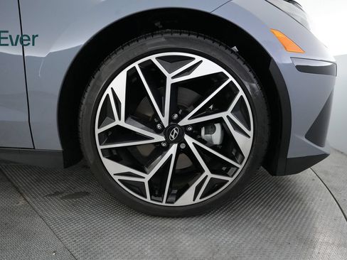 Used 2024 Hyundai Ioniq 6 Limited RWD image 20