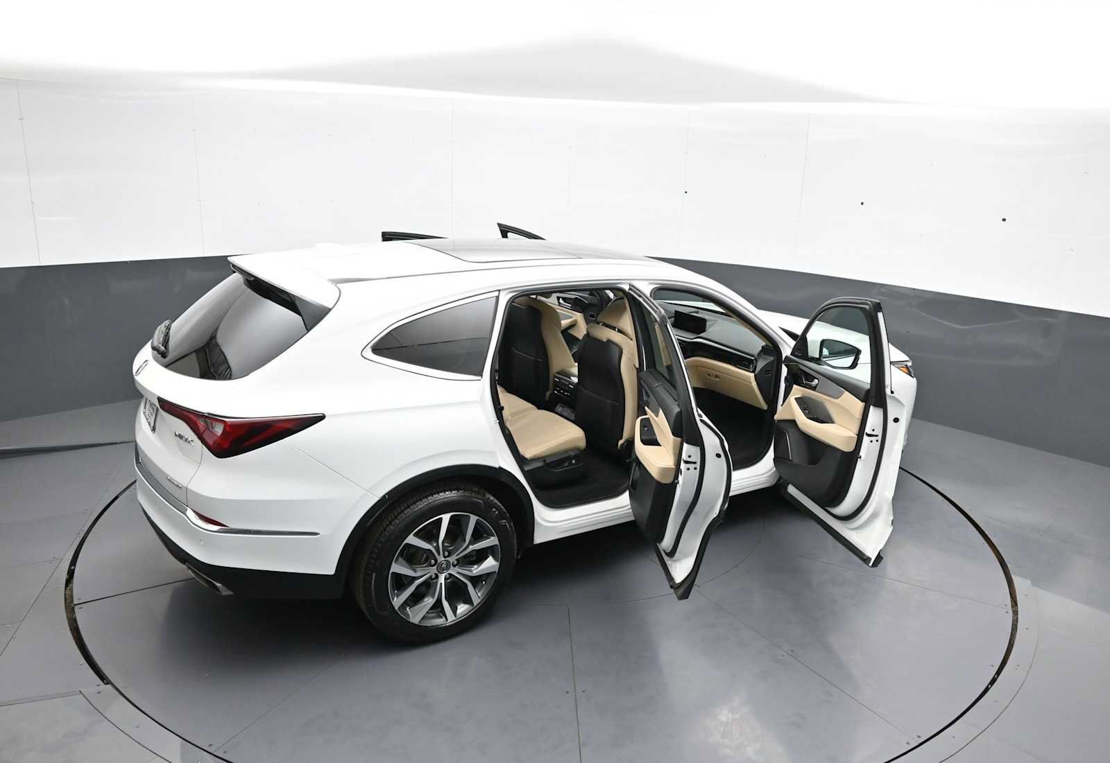 Certified 2024 Acura MDX w/ Technology Package AWD/4WD image 47