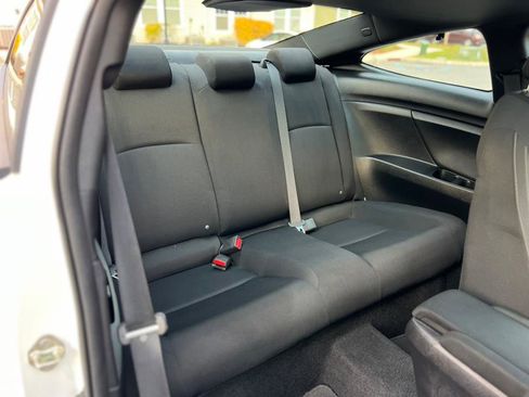 Used 2019 Honda Civic EX image 28