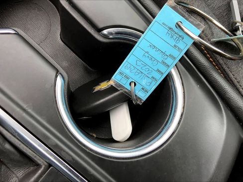 Used 2023 Chevrolet Equinox LT FWD image 14