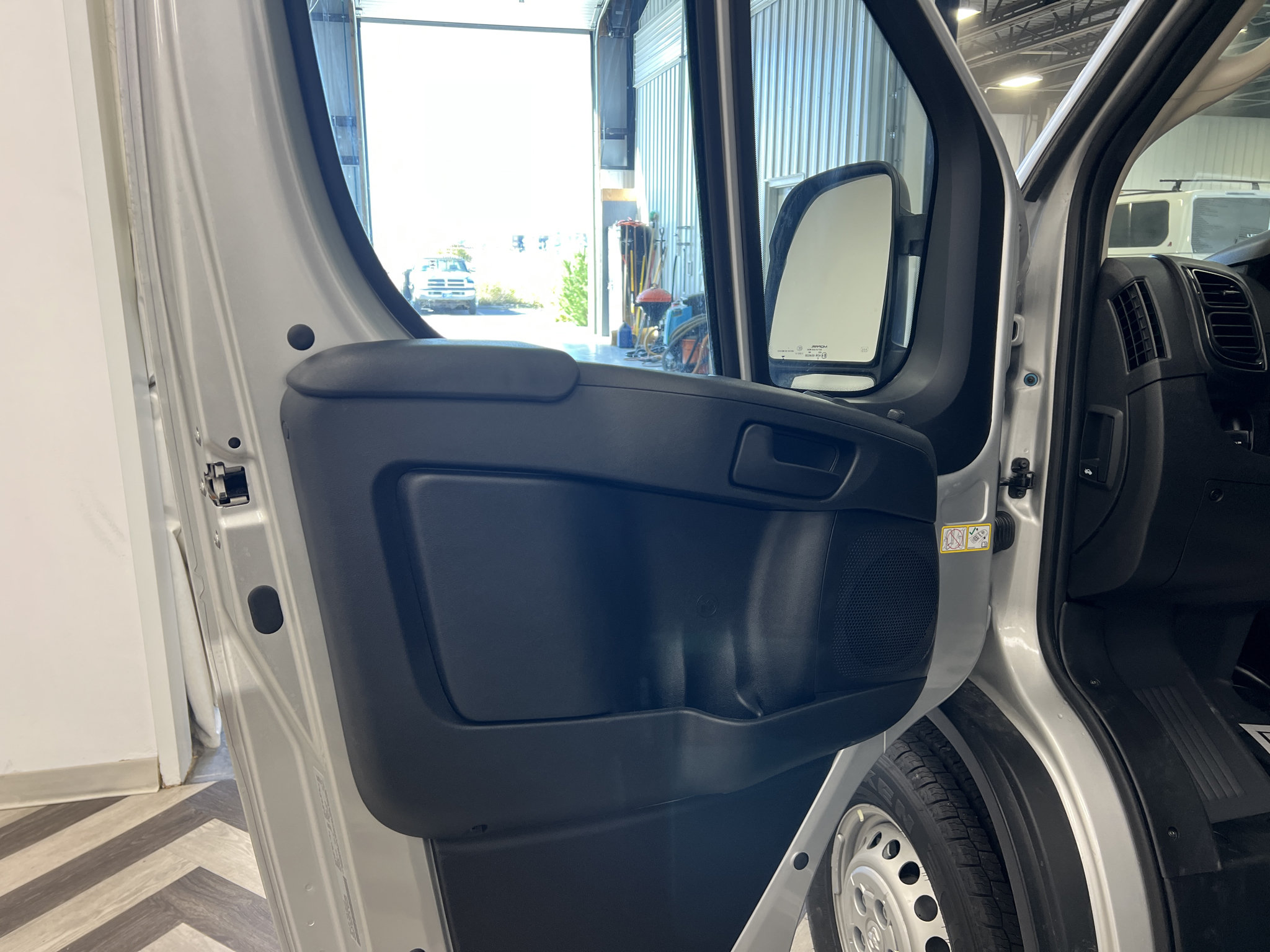 New 2027 RAM ProMaster 1500 w/ Convenience Group FWD image 11