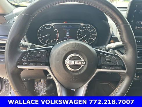 Used 2024 Nissan Altima 2.5 SR w/ SR Premium Package FWD image 19