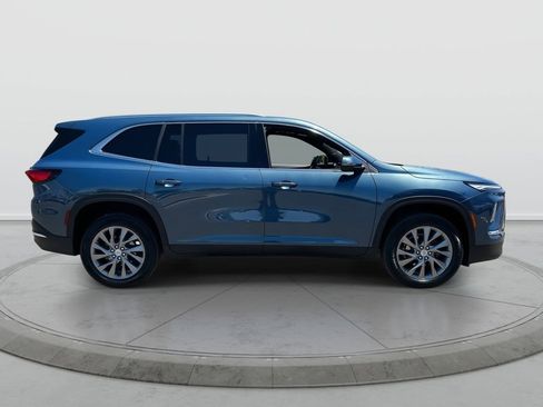Used 2025 Buick Enclave Preferred w/ Power Package AWD/4WD image 9