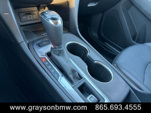 Used 2020 Chevrolet Equinox Premier image 24