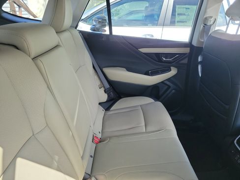 Used 2024 Subaru Outback Limited image 10