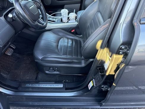 Used 2017 Land Rover Range Rover Evoque HSE Dynamic image 3