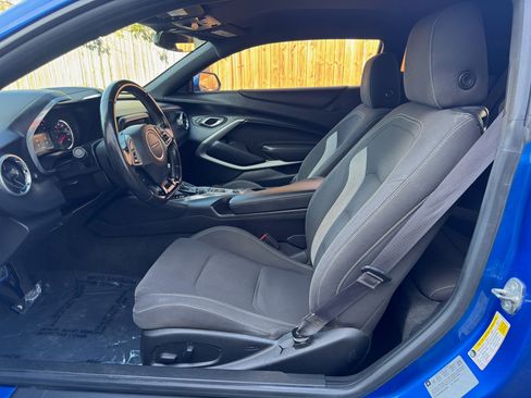 Used 2016 Chevrolet Camaro LT image 20