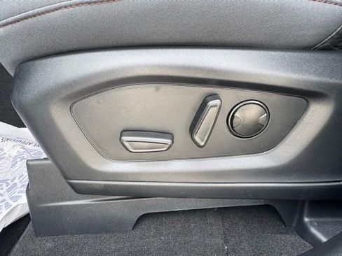 Used 2026 Ford Explorer Active image 10