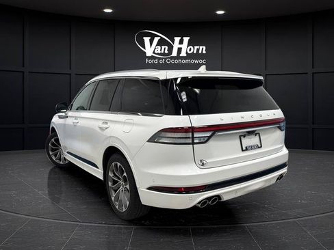 Used 2023 Lincoln Aviator Grand Touring w/ Equipment Group 301A AWD/4WD image 5