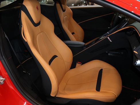 Certified 2024 Ferrari Roma RWD image 30