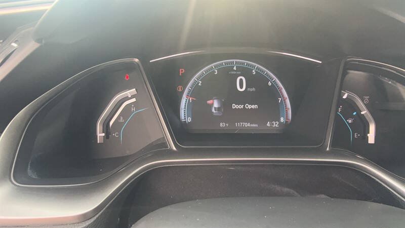 Used 2018 Honda Civic EX image 21
