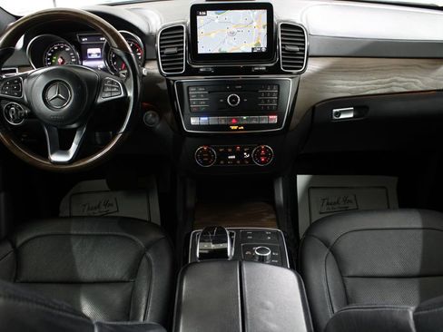 Used 2017 Mercedes-Benz GLS 450 450 4MATIC w/ Premium Package image 3