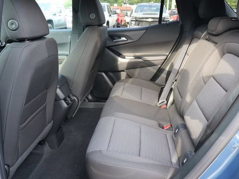 New 2027 Chevrolet Equinox LT FWD image 20