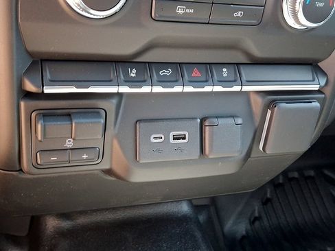 New 2026 GMC Sierra 2500 Pro AWD/4WD image 15