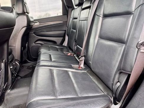 Used 2021 Jeep Grand Cherokee Limited w/ Luxury Group II image 10