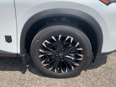 New 2026 Nissan Rogue SV FWD image 7