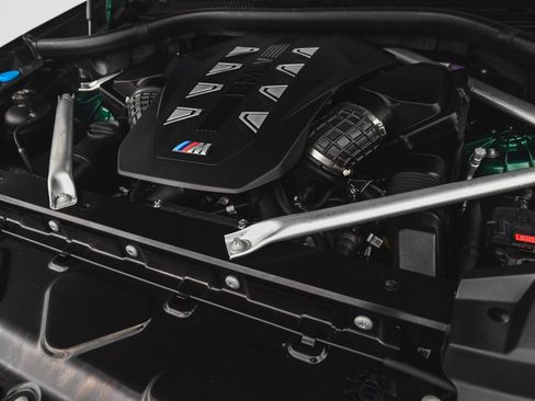 Used 2024 BMW X6 M60i image 41