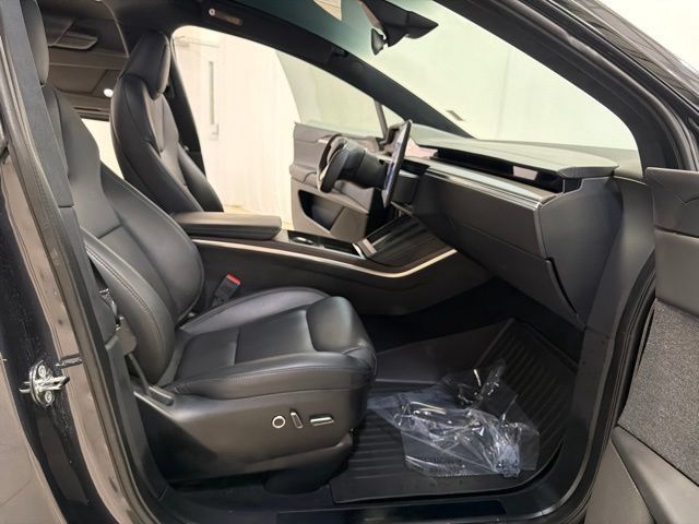 Used 2024 Tesla Model X AWD/4WD image 26