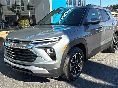 New 2025 Chevrolet TrailBlazer LT w/ Convenience Package