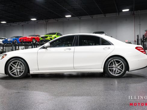 Used 2019 Mercedes-Benz S 560 4MATIC Sedan image 2