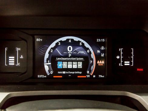 Used 2025 Toyota Tacoma SR image 15